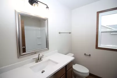 426  Parker Dr, Genoa City, WI 53128 - Photo 7
