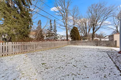 8140  Stickney Ave, Wauwatosa, WI 53213 - Photo 31