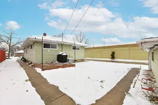 4544 S 49th St, Greenfield, WI 53220 - Photo 19