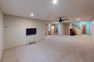 2002 Viking Ave, Holmen, WI 54636 - Photo 7