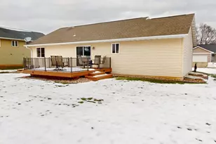 2002 Viking Ave, Holmen, WI 54636 - Photo 3