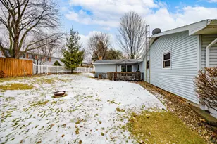 436 Raintree Dr, Fort Atkinson, WI 53538 - Photo 45