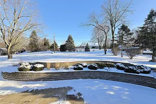 5640 S Aberdeen Dr, New Berlin, WI 53146 - Photo 49