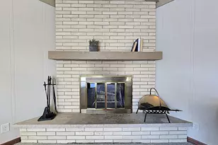 5640 S Aberdeen Dr, New Berlin, WI 53146 - Photo 17