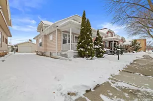 2410 Geneva St, Racine, WI 53402 - Photo 25