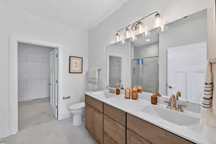 857 Stirling Dr, Oconomowoc, WI 53066 - Photo 17