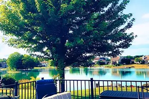 3212 E Lindy Ln, Oak Creek, WI 53154 - Photo 3