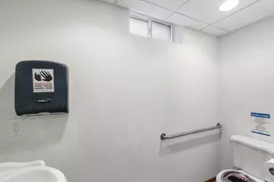 3212 E Lindy Ln, Oak Creek, WI 53154 - Photo 49