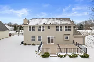 3212 E Lindy Ln, Oak Creek, WI 53154 - Photo 29