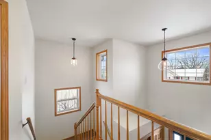 3212 E Lindy Ln, Oak Creek, WI 53154 - Photo 15