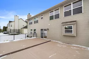 3212 E Lindy Ln, Oak Creek, WI 53154 - Photo 57