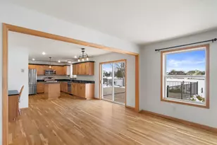 3212 E Lindy Ln, Oak Creek, WI 53154 - Photo 33