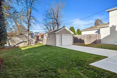 6165 N Santa Monica Blvd, Whitefish Bay, WI 53217 - Photo 35