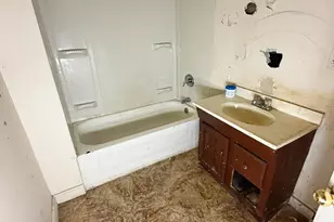 420 N 29th St, Milwaukee, WI 53208 - Photo 11