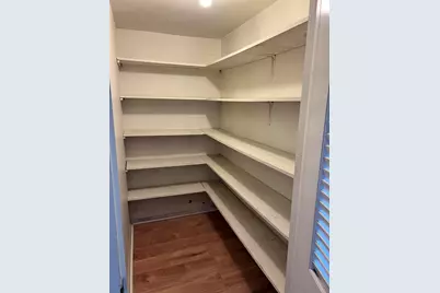 4905 W National Ave #Upper, West Milwaukee, WI 53214 - Photo 9