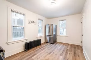 2239 S 11th St, Milwaukee, WI 53215 - Photo 7