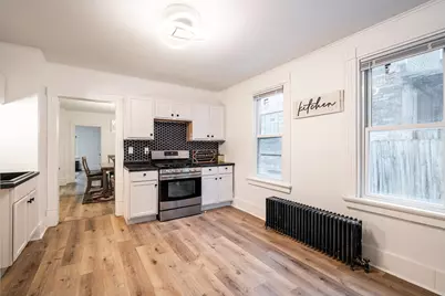 2239 S 11th St, Milwaukee, WI 53215 - Photo 5