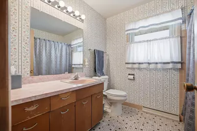 N72W15292  Patio Ct, Menomonee Falls, WI 53051 - Photo 21