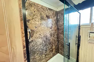 N44W28076 Capitol Dr, Delafield, WI 53072 - Photo 9