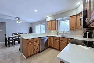 7448 N 90th St, Milwaukee, WI 53224 - Photo 5