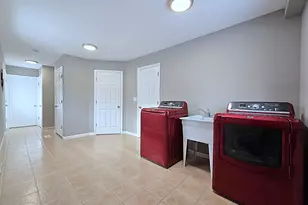 7448 N 90th St, Milwaukee, WI 53224 - Photo 39