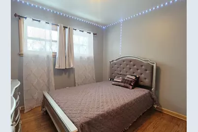 3381 S 75th St, Milwaukee, WI 53219 - Photo 17