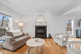 N29W26151 Coachman Dr, Pewaukee, WI 53072 - Photo 15