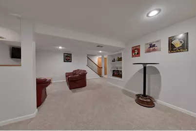 541 N Green Bay Rd, Cedarburg, WI 53012 - Photo 23