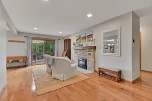 541 N Green Bay Rd, Cedarburg, WI 53012 - Photo 7