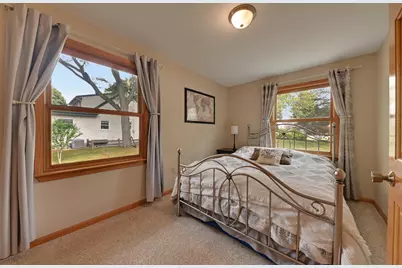 541 N Green Bay Rd, Cedarburg, WI 53012 - Photo 17