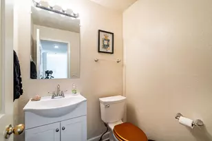 12980 W Bluemound Rd, Elm Grove, WI 53122 - Photo 17