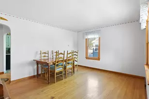 522 S 30th St, Manitowoc, WI 54220 - Photo 9