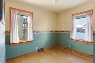 522 S 30th St, Manitowoc, WI 54220 - Photo 11