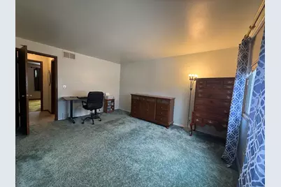 5728  Cambridge Cir #7, Racine, WI 53406 - Photo 9