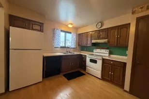 5728 Cambridge Cir, Racine, WI 53406 - Photo 3