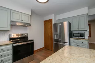 S36W28308 Quail Run, Genesee, WI 53189 - Photo 21