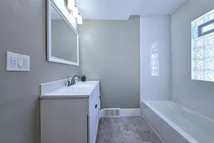 2175 S 63rd St, West Allis, WI 53219 - Photo 17