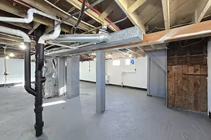 2175 S 63rd St, West Allis, WI 53219 - Photo 31