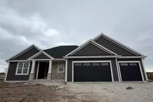 9800 N Migratory Ct, Mequon, WI 53097 - Photo 1