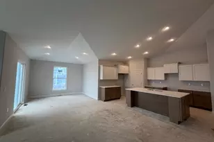 9800 N Migratory Ct, Mequon, WI 53097 - Photo 3