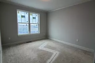 9800 N Migratory Ct, Mequon, WI 53097 - Photo 11