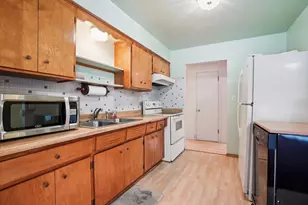 3927 W Acre Ave, Franklin, WI 53132 - Photo 15