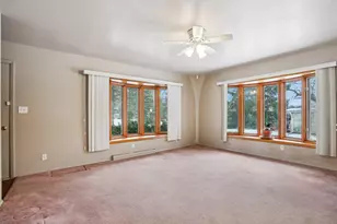 3927 W Acre Ave, Franklin, WI 53132 - Photo 7