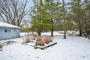 3927 W Acre Ave, Franklin, WI 53132 - Photo 39