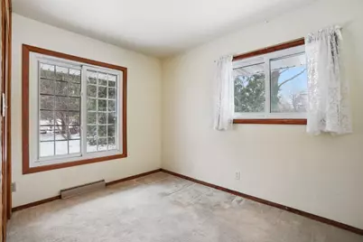 3927 W Acre Ave, Franklin, WI 53132 - Photo 27