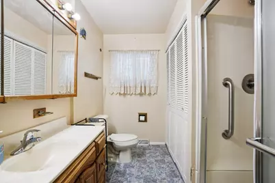 3927 W Acre Ave, Franklin, WI 53132 - Photo 19