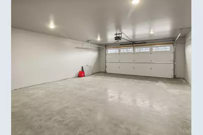 1601  Wildlife Dr #1, Kewaskum, WI 53040 - Photo 7