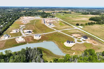 9747 N Migratory Ct #Lt7, Mequon, WI 53097 - Photo 3