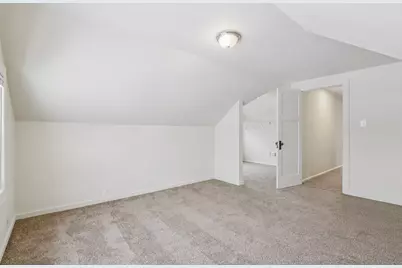 4027 N 24th Pl, Milwaukee, WI 53209 - Photo 19