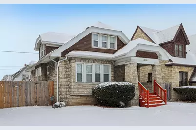 4027 N 24th Pl, Milwaukee, WI 53209 - Photo 1